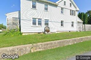 17 N Hollander Rd, Gordonville, PA 17529