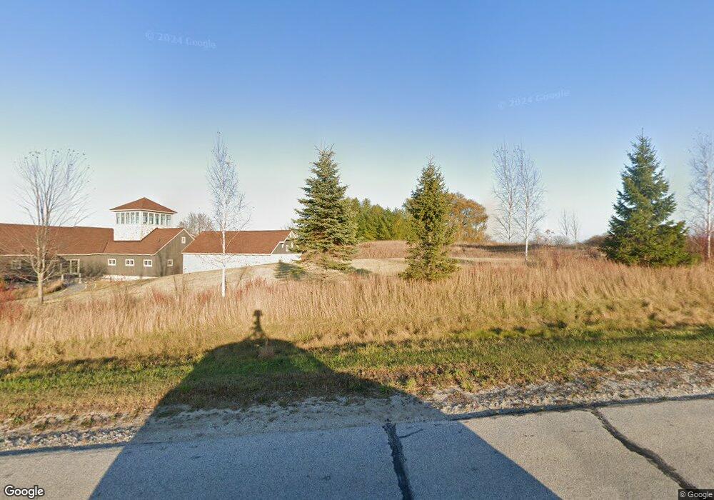 5611 Woodland Dr, Two Rivers, WI 54241 - photo 1