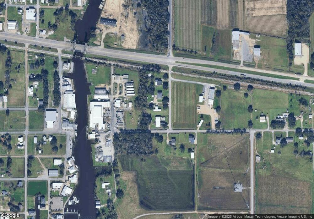 9704 R Esponge Rd, Delcambre, LA 70528 - photo 1