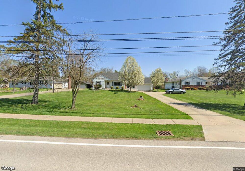 258 N Bissell Rd, Aurora, OH 44202 - photo 1