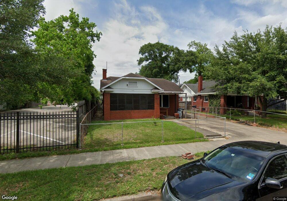 935 Pecore St, Houston, TX 77009 - photo 1