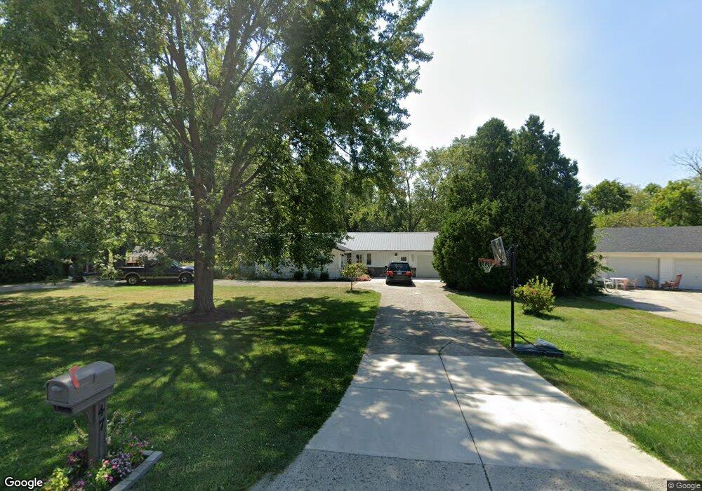 47 Springbrook Dr, Lima, OH 45801 - photo 1