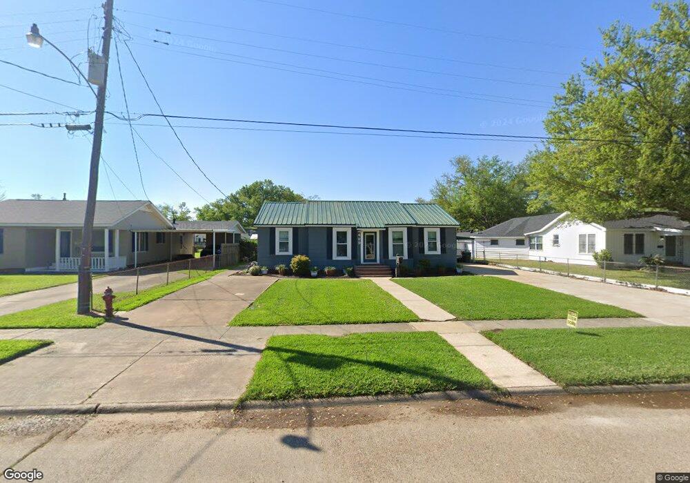 409 W Claude St, Lake Charles, LA 70605 - photo 1