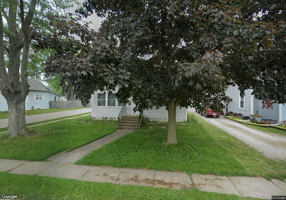 601 S Elm St, Nappanee, IN 46550 - photo 1