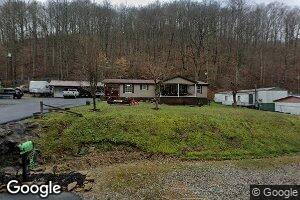 1920 Sunshine Ln, Kimper, KY 41539