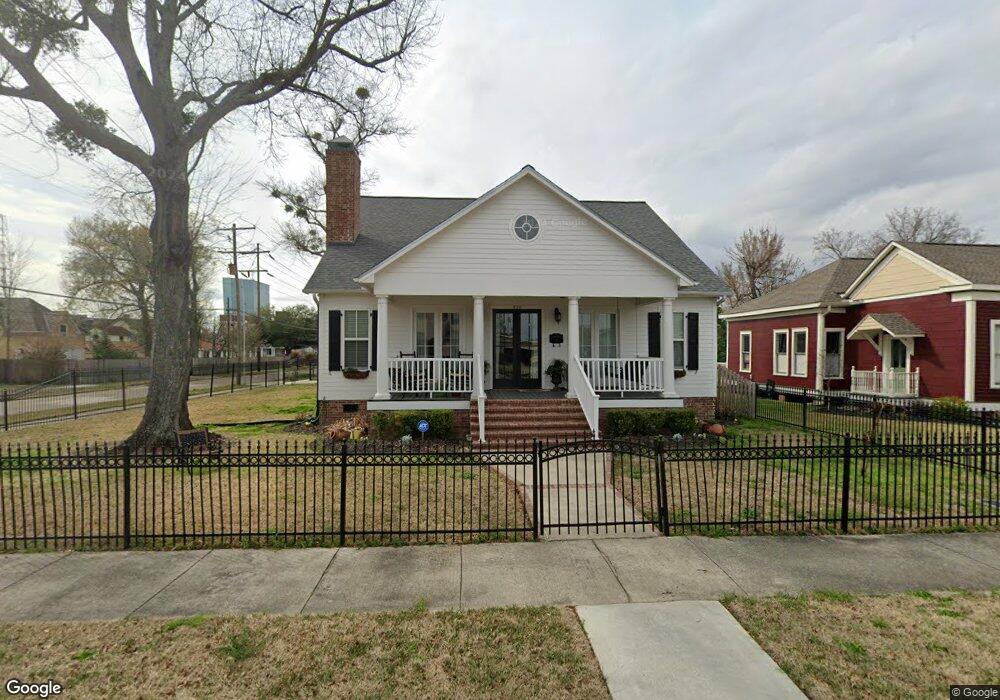 426 Moss St, Lake Charles, LA 70601 - photo 1