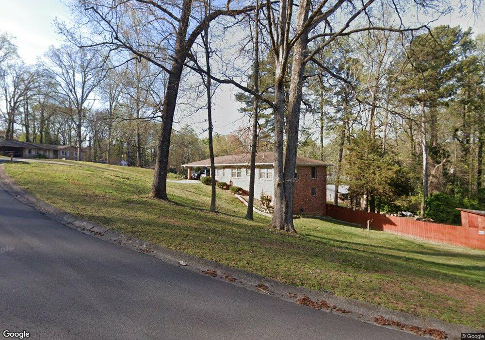 570 Favorwood Dr SW, Marietta, GA 30060 - photo 1