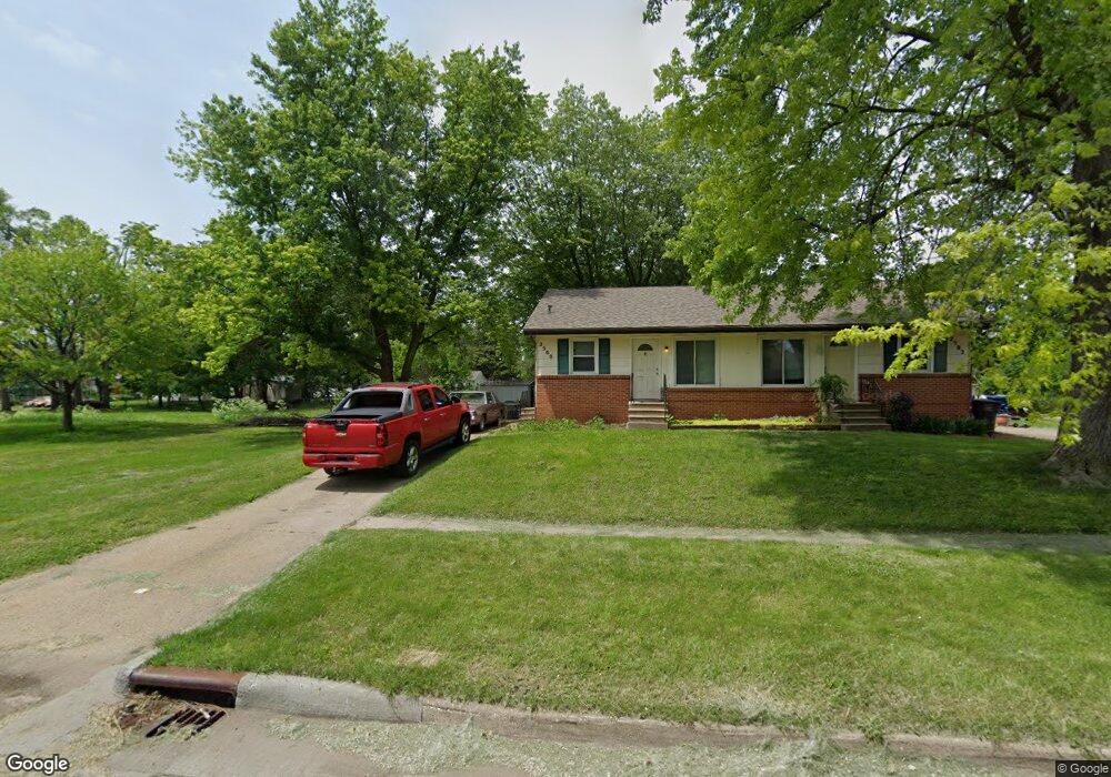 2500 Lay St, Des Moines, IA 50317 - photo 1