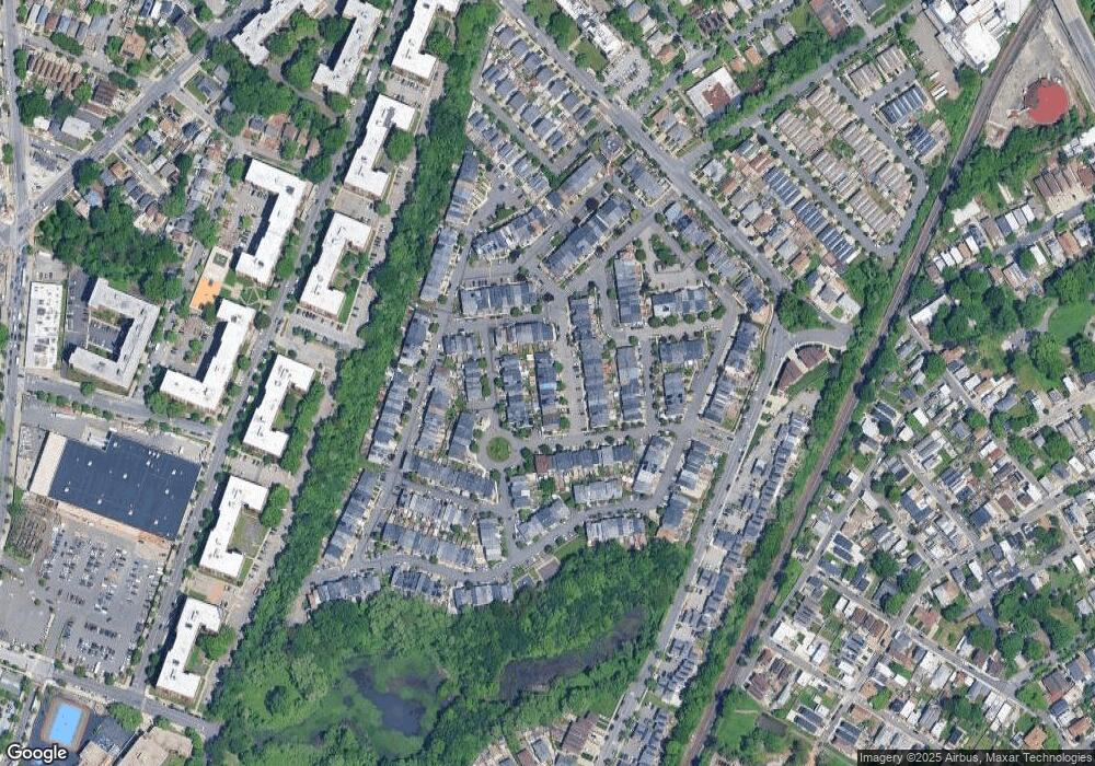 36 Studio Ln, Staten Island, NY 10304 - photo 1