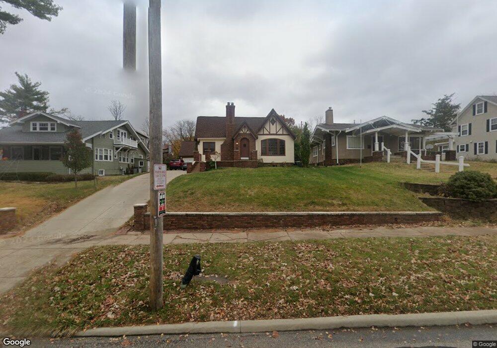 2410 Bever Ave SE, Cedar Rapids, IA 52403 - photo 1