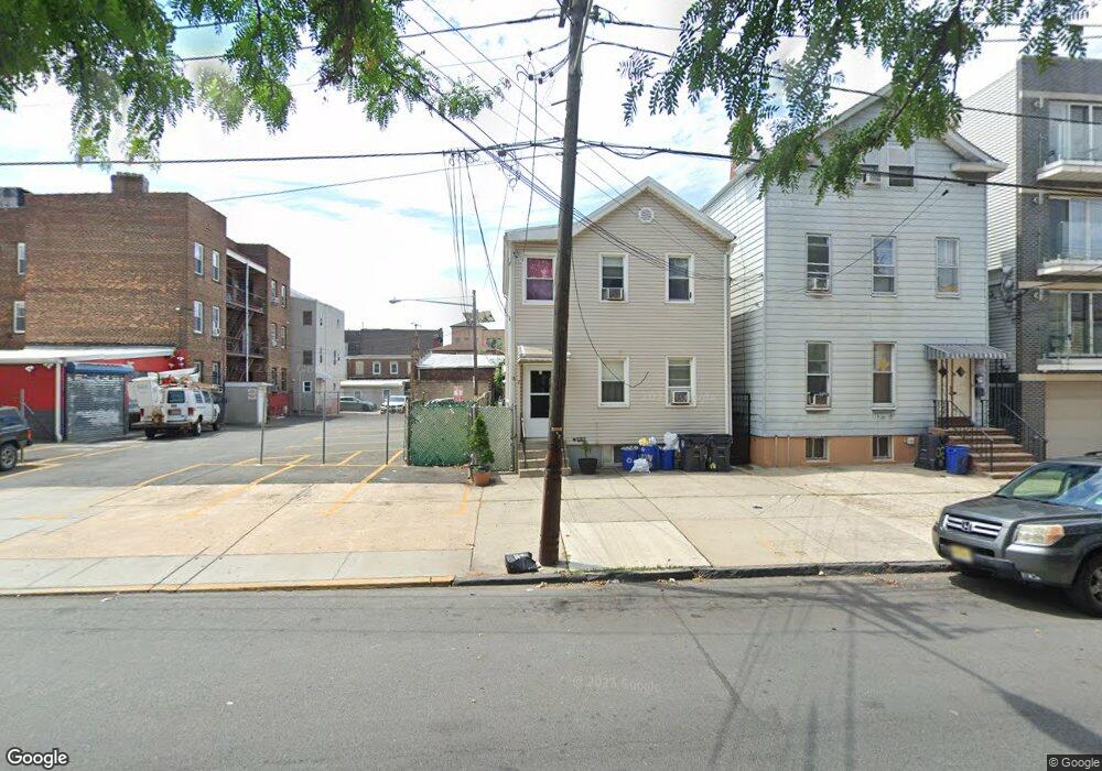 82 New York Ave, Newark, NJ 07105 - photo 1