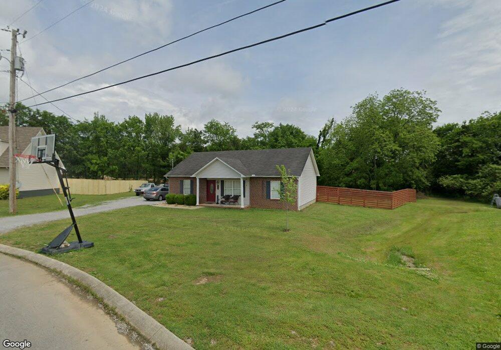 128 Stonefield Cir, Shelbyville, TN 37160 - photo 1