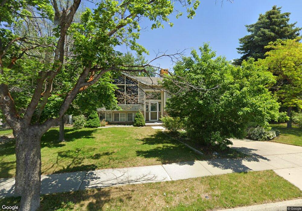 9177 S 1380 E, Sandy, UT 84093 - photo 1