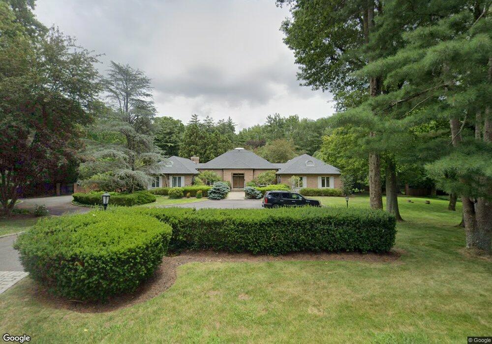 1 Simonson Ct, Glen Head, NY 11545 - photo 1