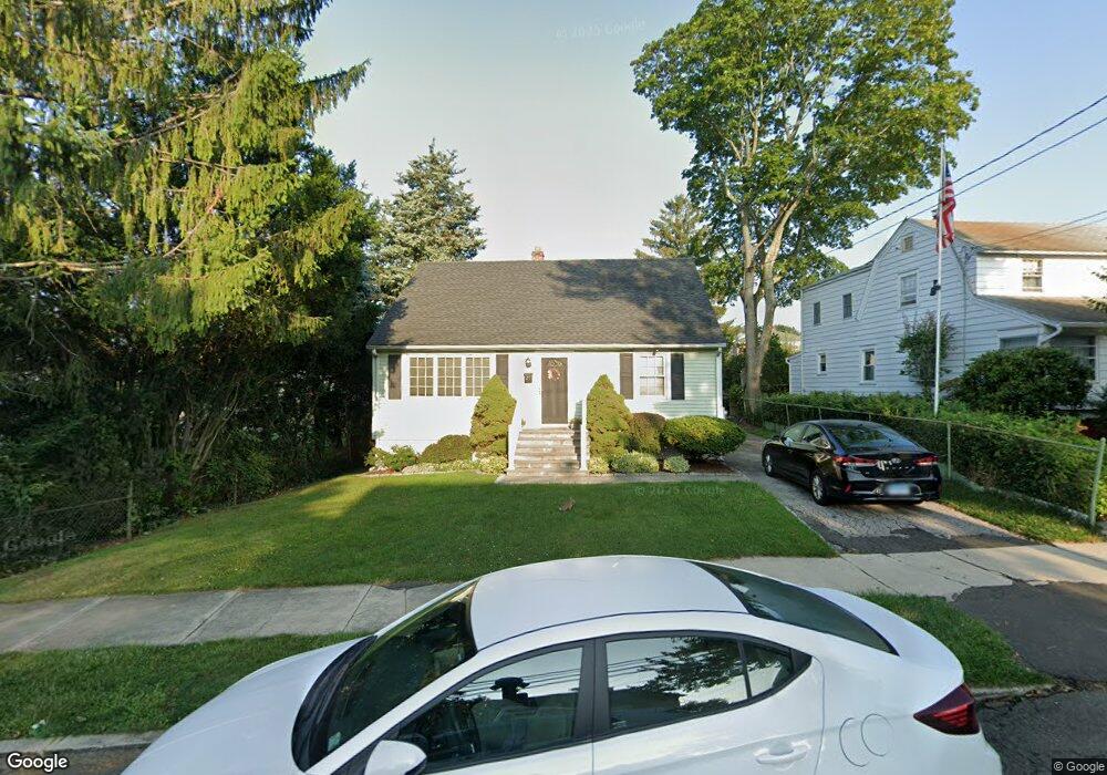 27 Willowbrook Ave, Stamford, CT 06902 - photo 1