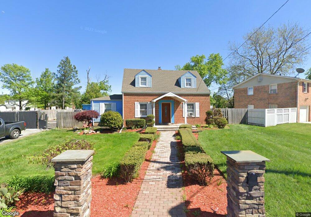 5728 Janice Ln, Temple Hills, MD 20748 - photo 1