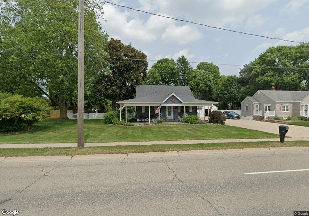 1125 E Main St, Flushing, MI 48433 - photo 1