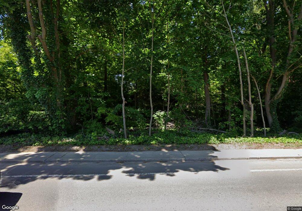 221 Town Line Rd, East Northport, NY 11731 - photo 1