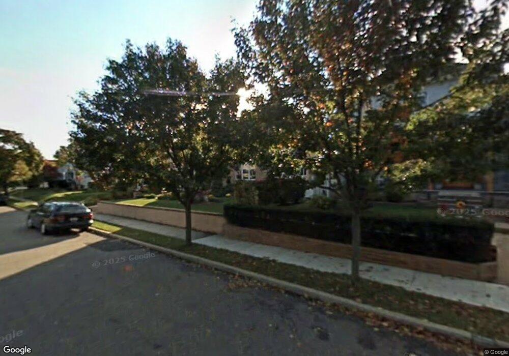 335 Sunny Ln, Franklin Square, NY 11010 - photo 1