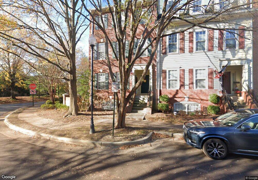 1600-A Hunting Creek Dr, Alexandria, VA 22314 - photo 1