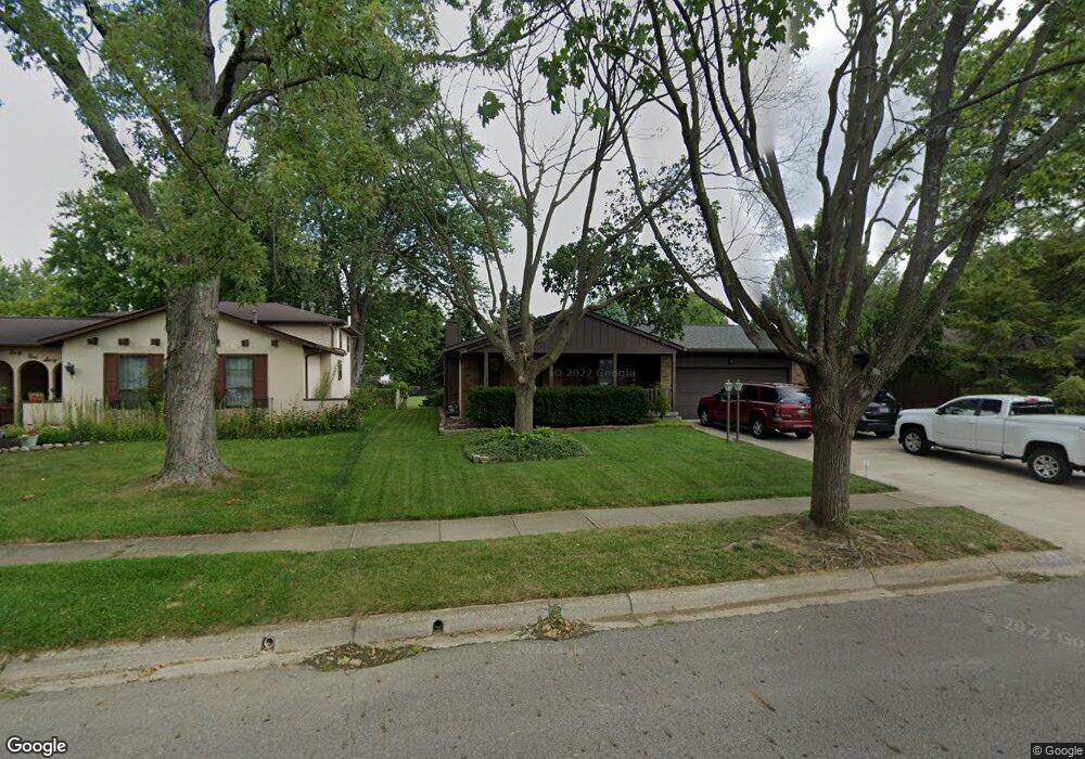 6152 Darby Ln, Columbus, OH 43229 - photo 1