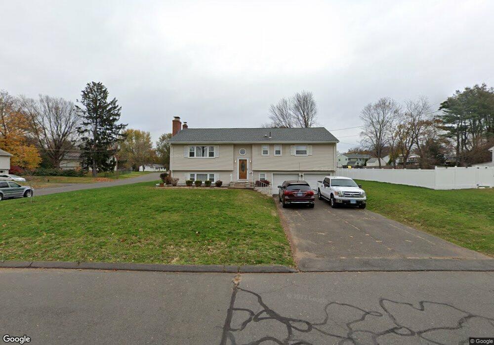 3 Hazel St, South Windsor, CT 06074 - photo 1