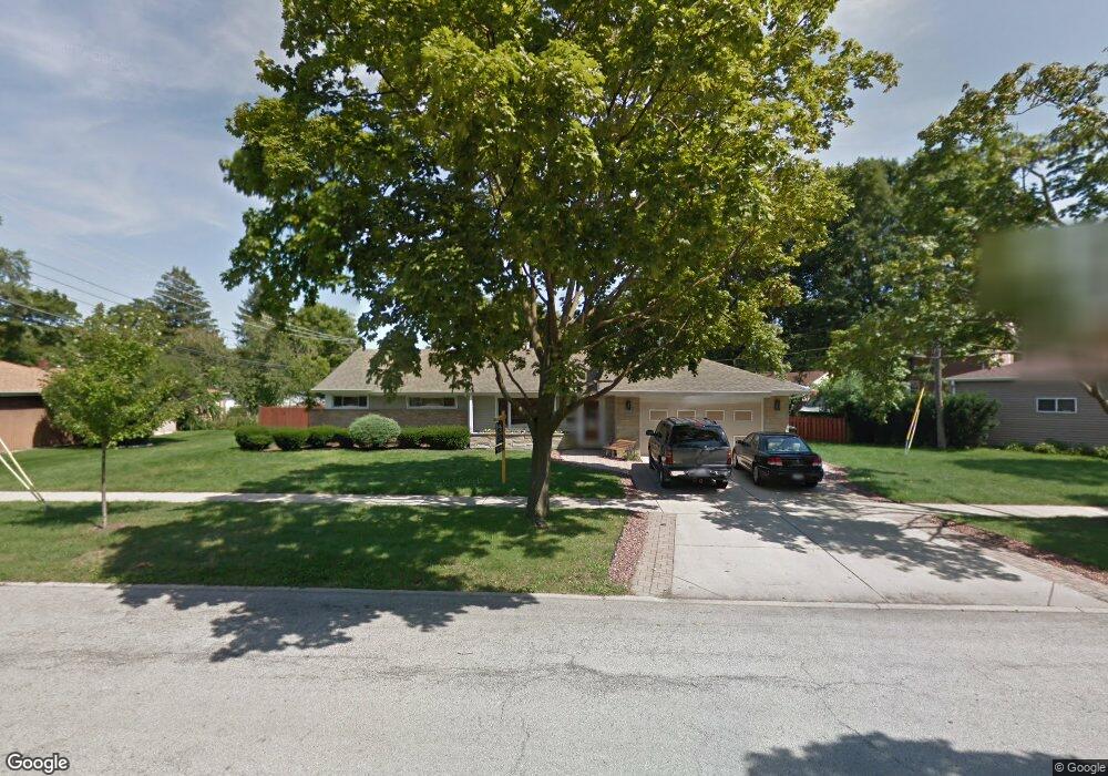 835 Northwest Place, Des Plaines, IL 60016 - photo 1