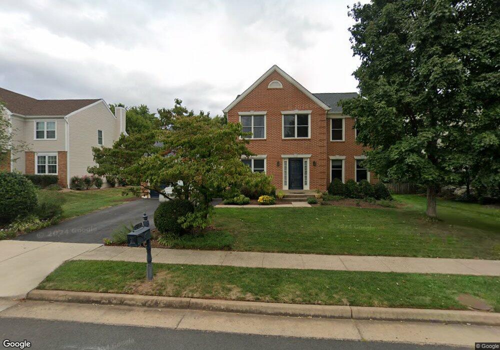 3629 Beech Down Dr, Chantilly, VA 20151 - photo 1