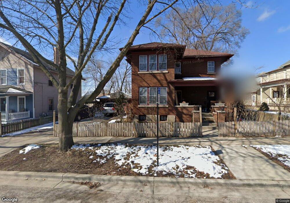 364 N Spring St unit 366, Elgin, IL 60120 - photo 1