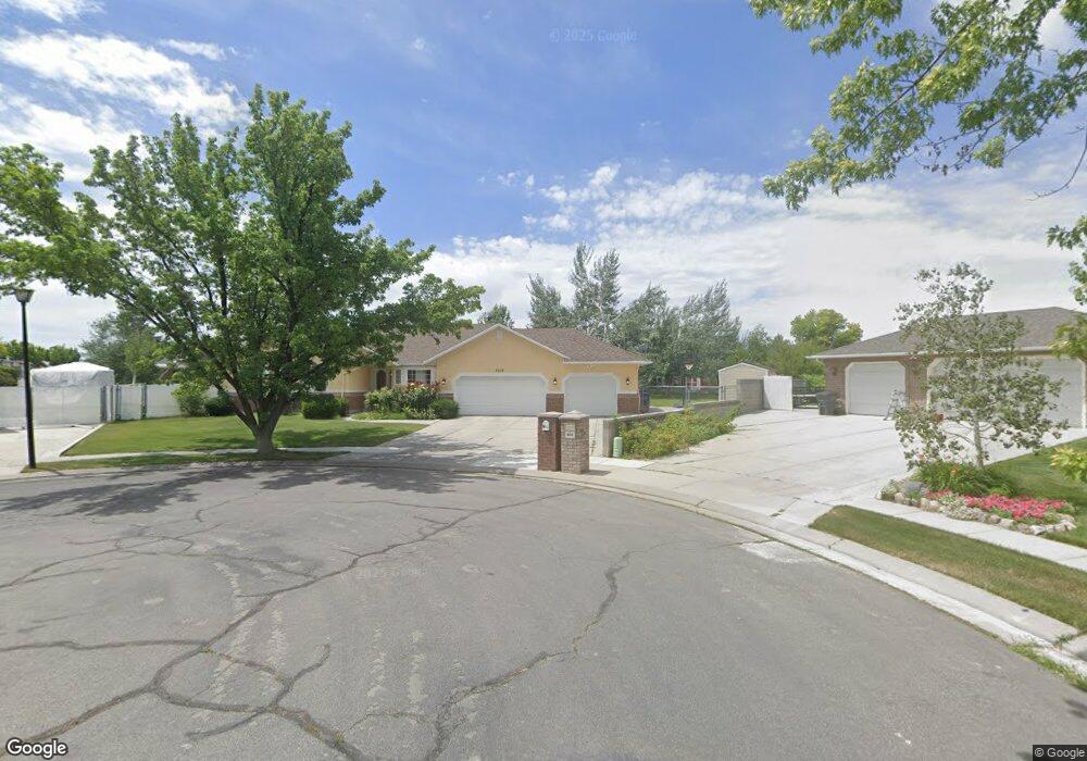 9516 S Valley Spring Cir, South Jordan, UT 84095 - photo 1