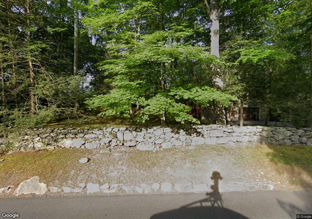 1380 Ponus Ridge Rd, New Canaan, CT 06840 - photo 1