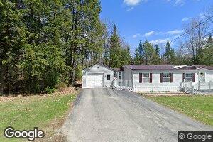72 Creesy St, Palmyra, ME 04965