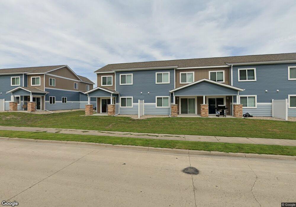 266 266 Mound Ave, Mankato, MN 56001 - photo 1