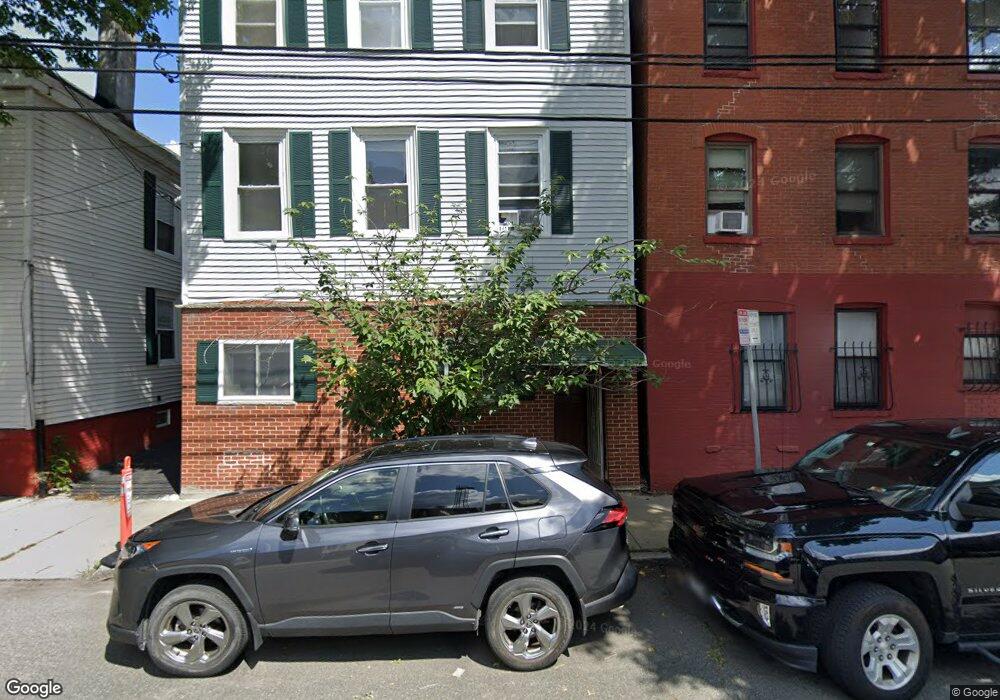 167 Charles St, Cambridge, MA 02141 - photo 1