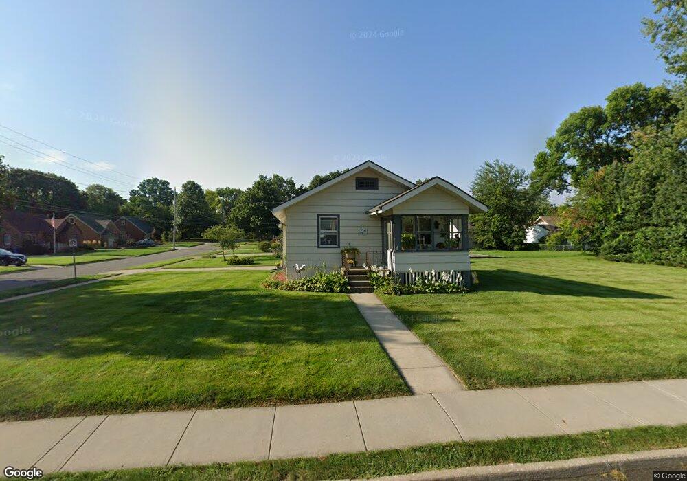 4800 Urbandale Ave, Des Moines, IA 50310 - photo 1