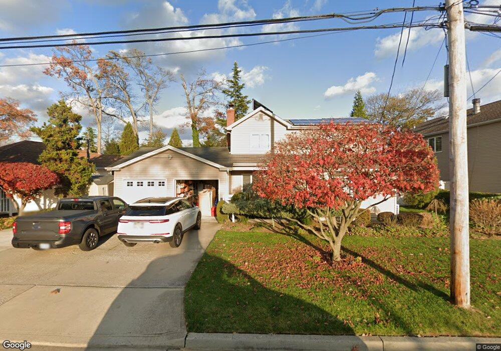 2855 Lenox Rd, Oceanside, NY 11572 - photo 1