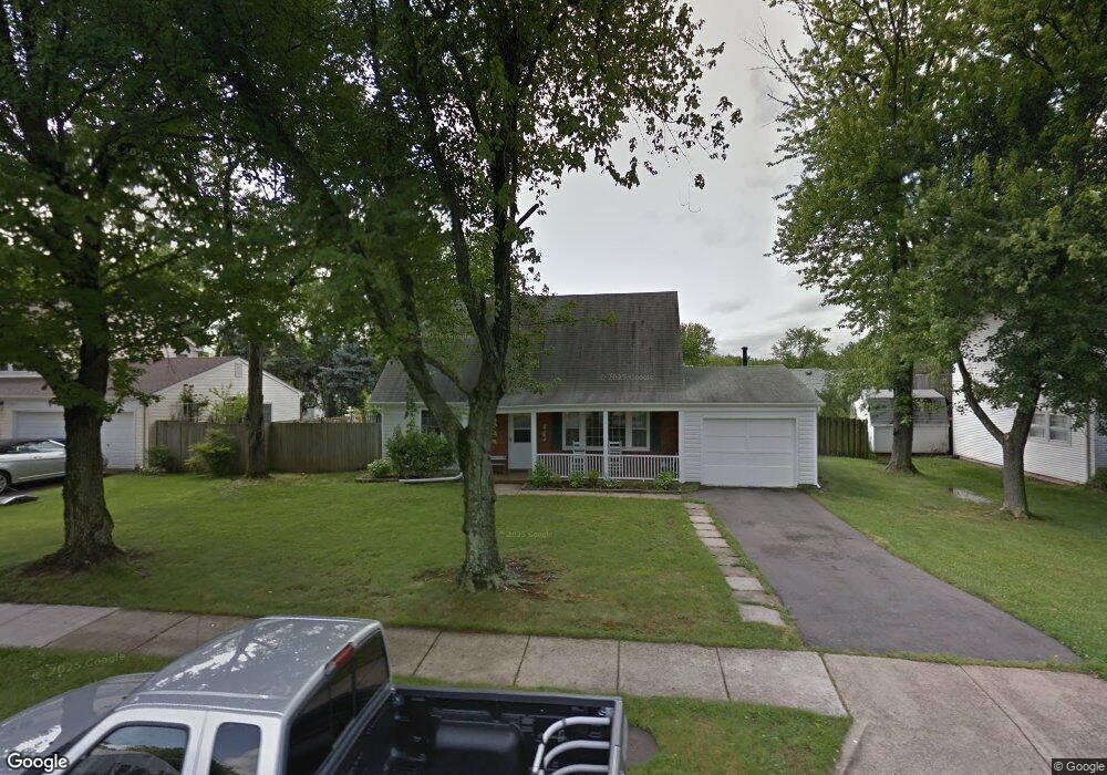 13113 Pennerview Ln, Fairfax, VA 22033 - photo 1