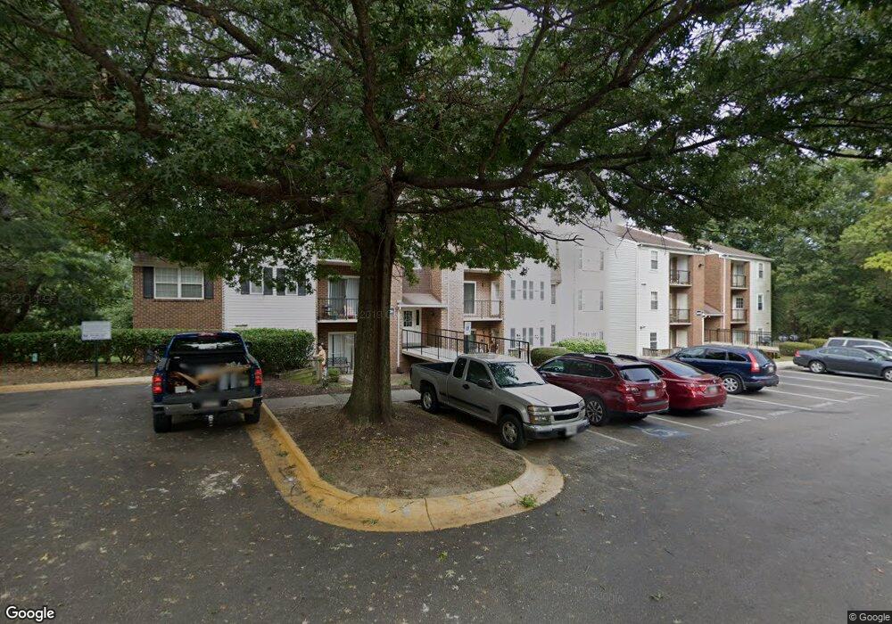 18328 Streamside Dr unit 303, Gaithersburg, MD 20879 - photo 1