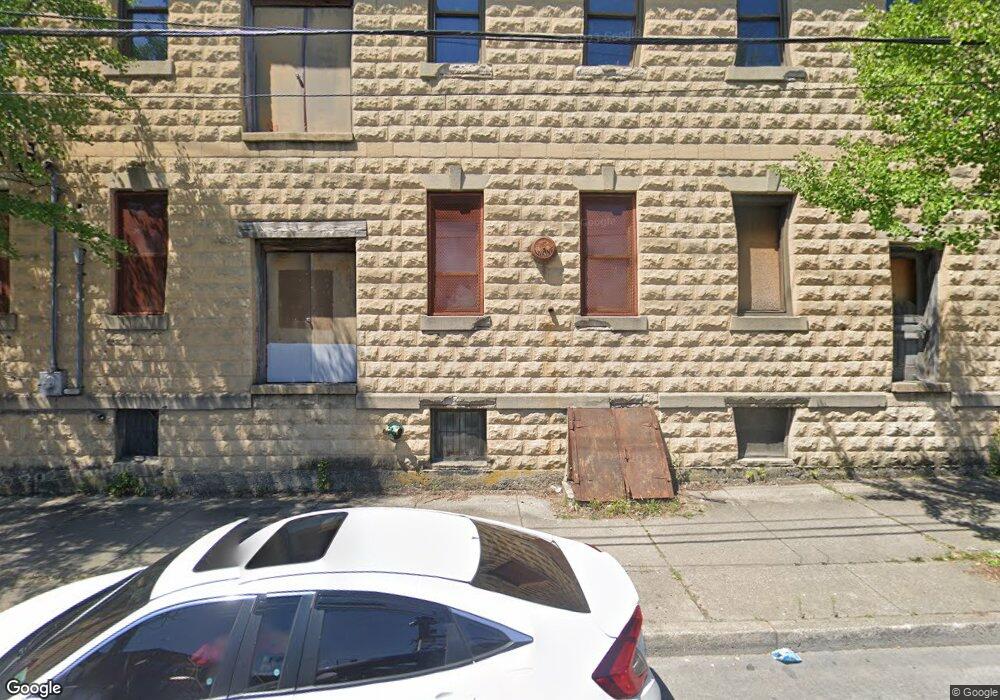 244 N Front St, Allentown, PA 18102 - photo 1