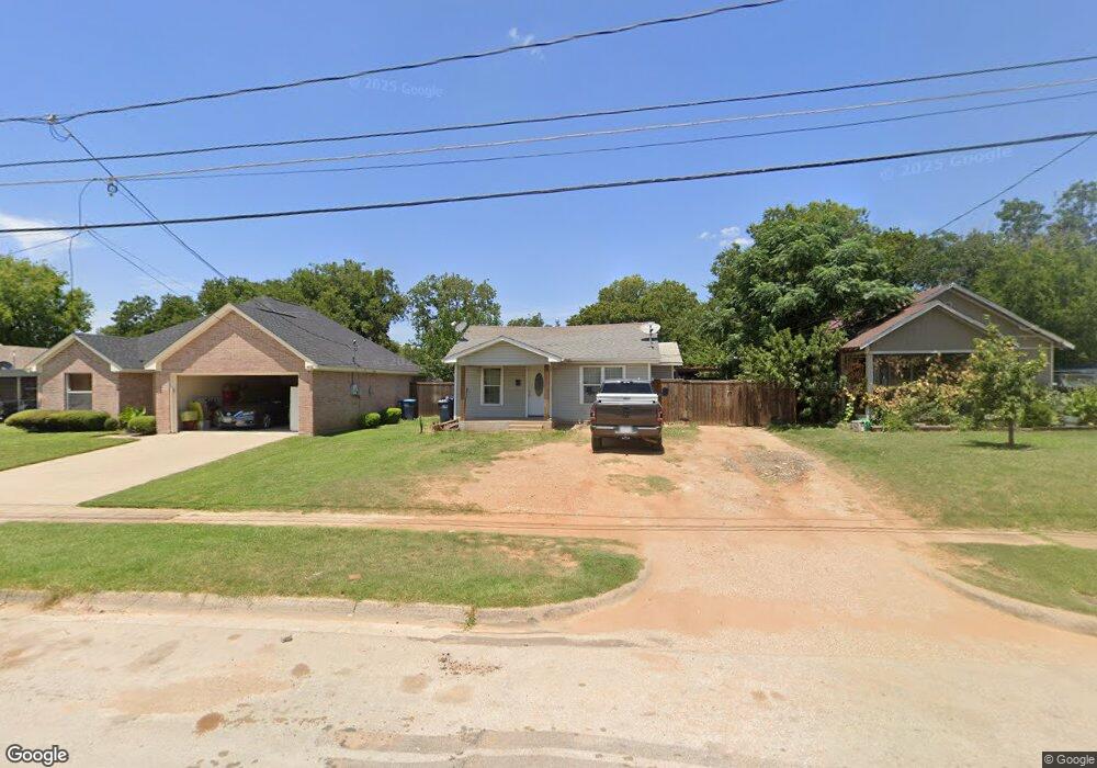 2713 Ennis Ave, Fort Worth, TX 76111 - photo 1