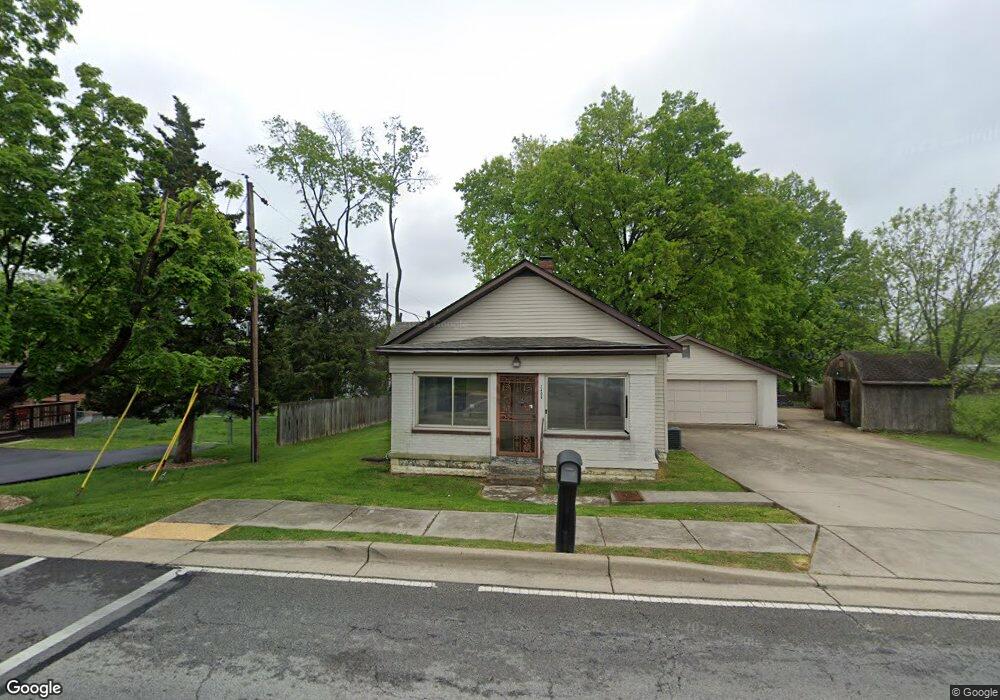 2406 Schell Ln, New Albany, IN 47150 - photo 1