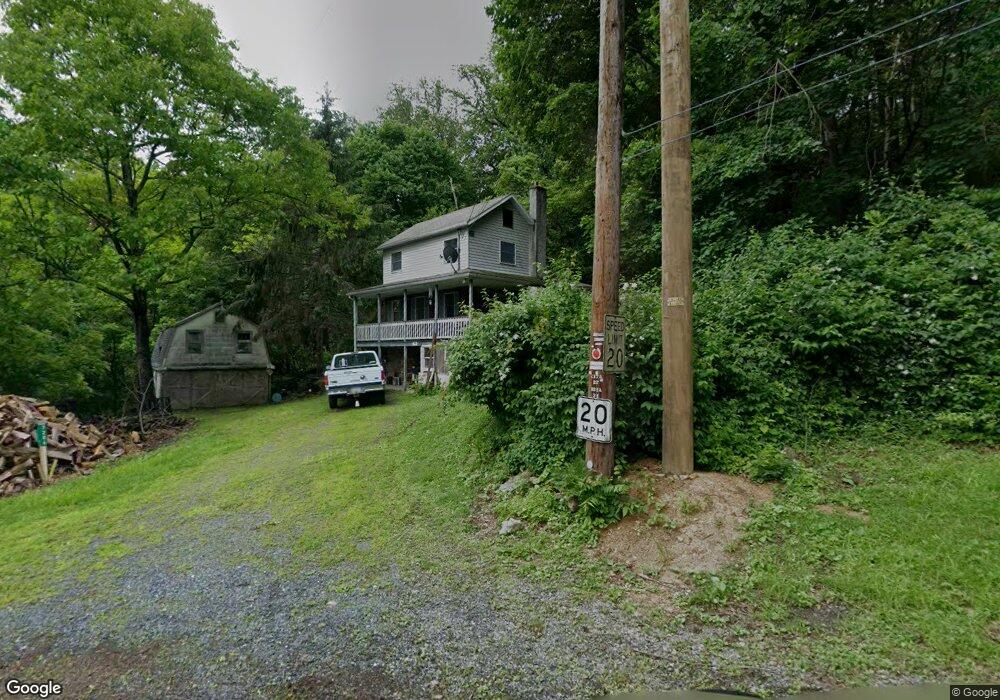 7286 Carls Hill Rd, Zionsville, PA 18092 - photo 1