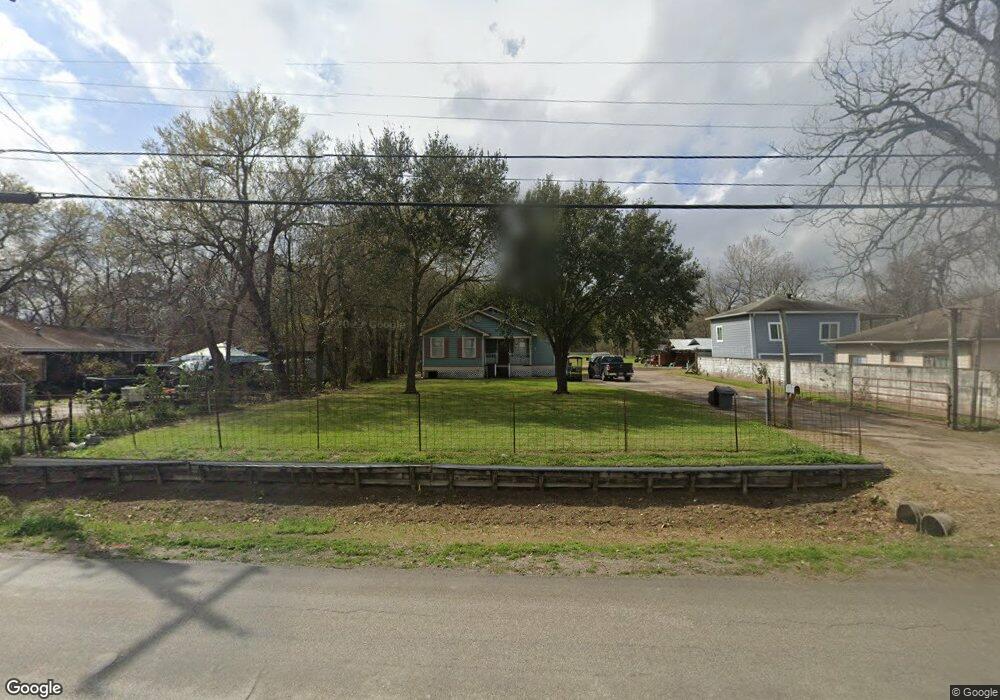 9813 Bauman Rd, Houston, TX 77076 - photo 1