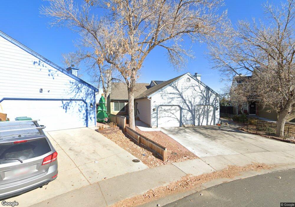 3702 S Espana Way, Aurora, CO 80013 - photo 1