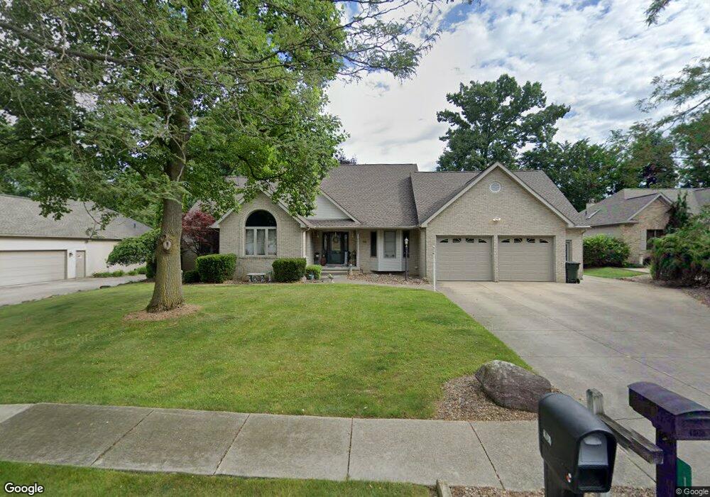 102 Woodhaven Ln, Doylestown, OH 44230 - photo 1