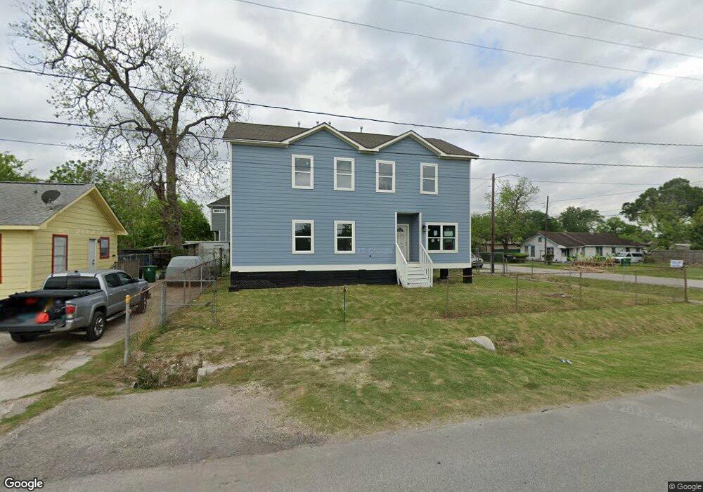 3132 Coal St, Houston, TX 77026 - photo 1