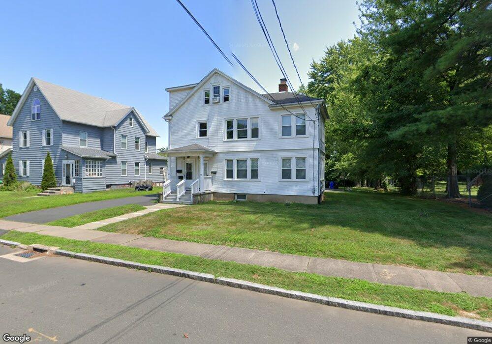 52 Woodlawn St unit 1, West Hartford, CT 06110 - photo 1