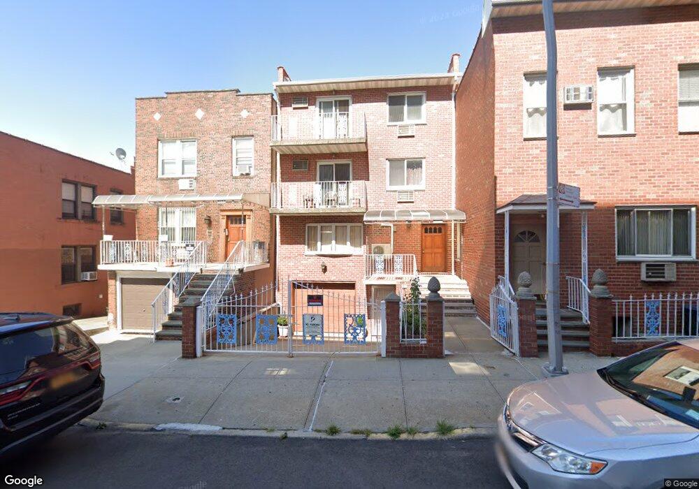 3134 44th St, Long Island City, NY 11103 - photo 1