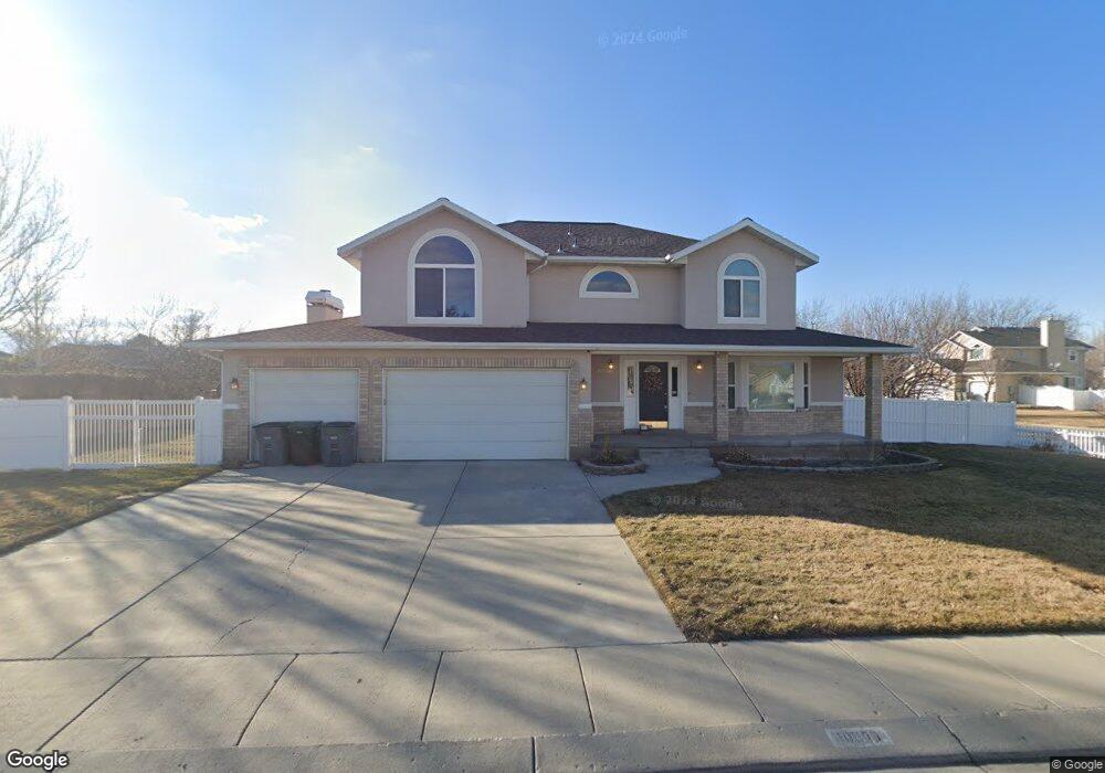 10008 Jordan Crest Cir, South Jordan, UT 84095 - photo 1
