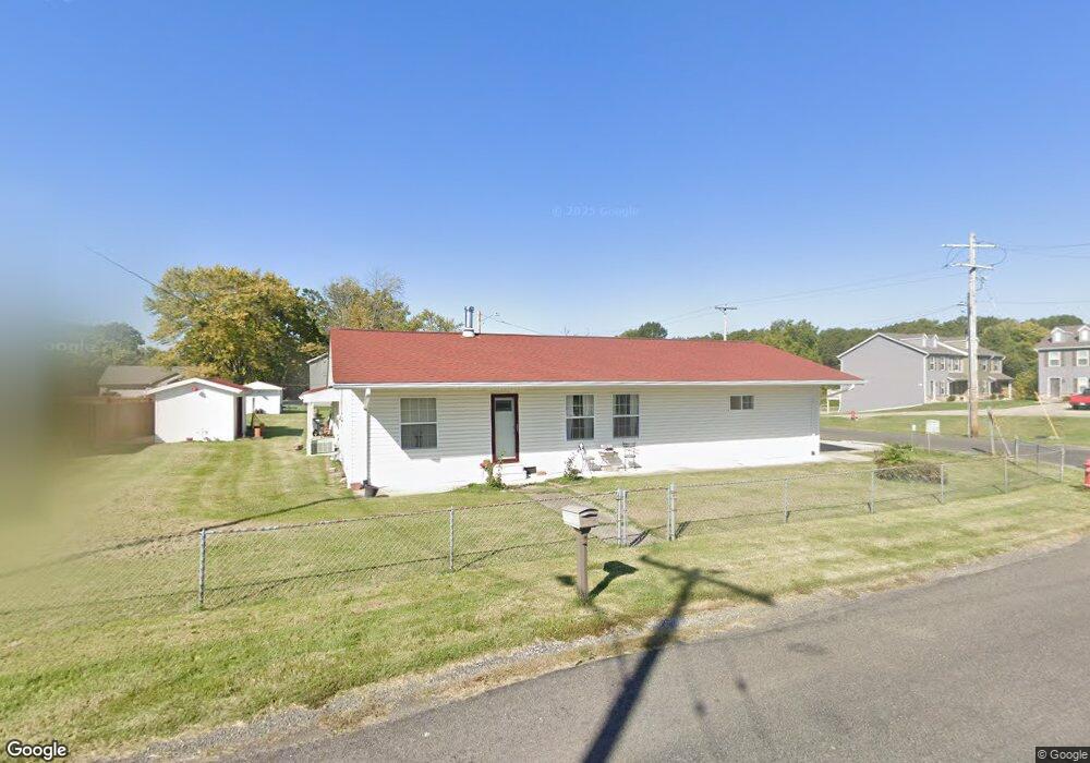 413 Nepute St, Maryville, IL 62062 - photo 1